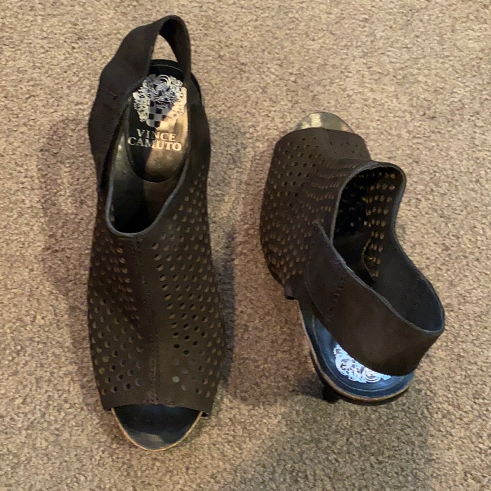 Vince Camuto Black Heels